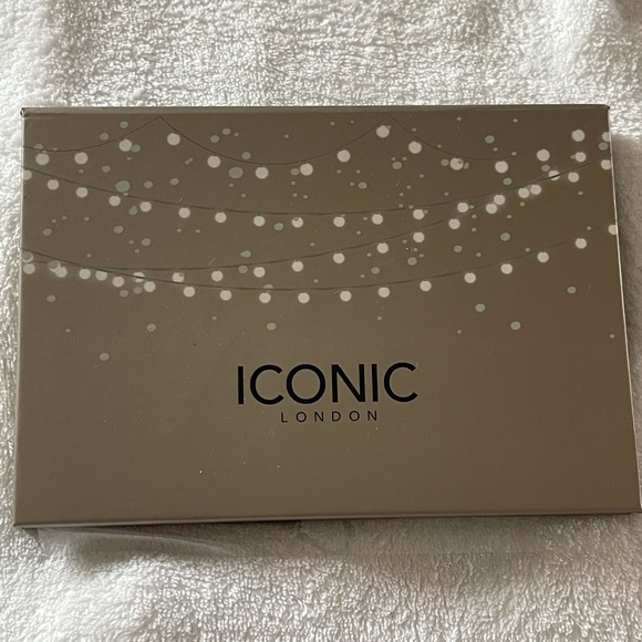 Iconic London Palette - Picture 2 of 2